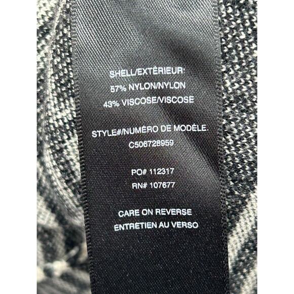 Alice + Olivia Black & Cream Aztec Darby Drop Waist Knit Sweater Dress Size S - Picture 9 of 10